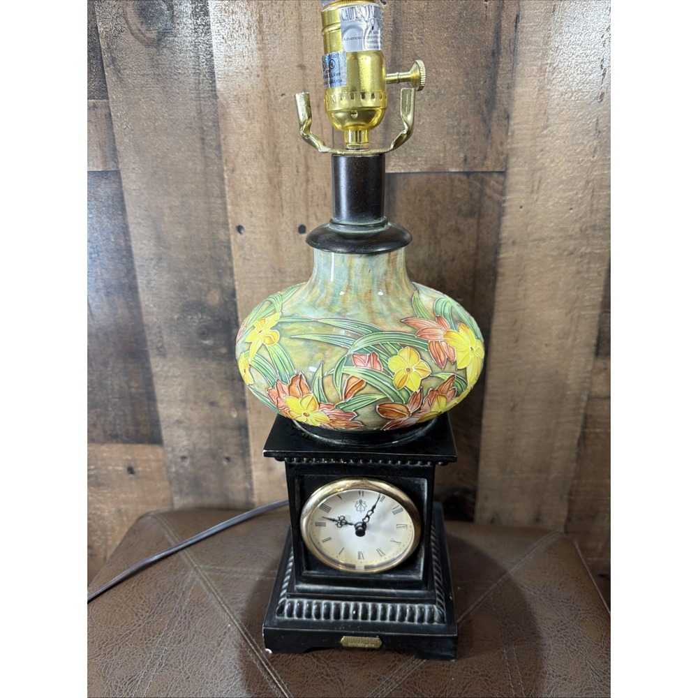 Dale Tiffany Antiques Roadshow Clock Table Lamp Floral Ceramic Base WORKS READ